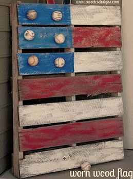 DIY Baseball Craft DIY American Flag using palettes